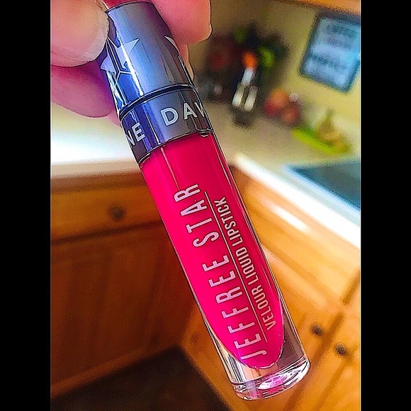 🆕HTF&RETIRED JEFFREE ⭐️X SHANE DAWSON VLL(WTF?)NICE PINK MATTE COLOR NWT&NIB - Picture 6 of 14